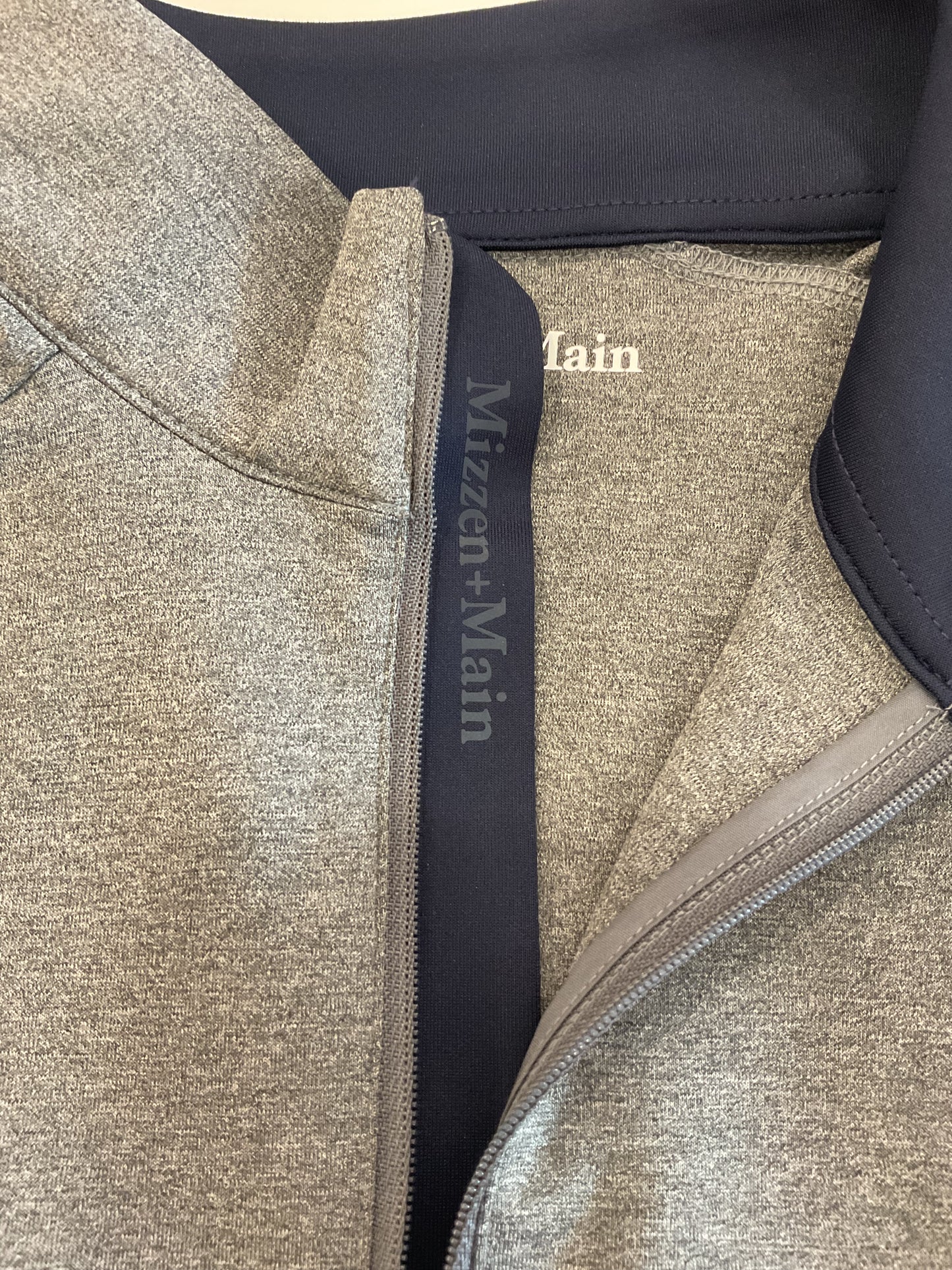 Mizzen & Main - Versa Quarter Zip - Dark Grey- BHI