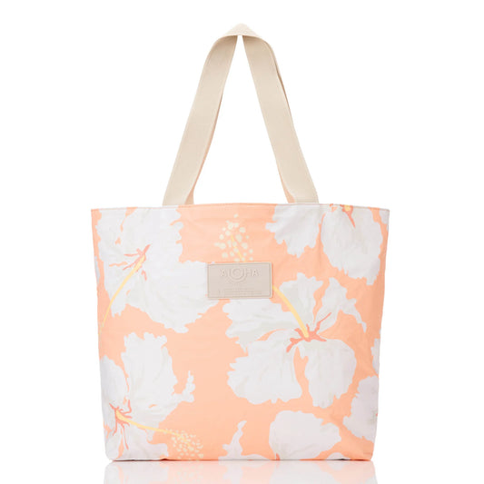 Aloha Day Tripper | Peachy